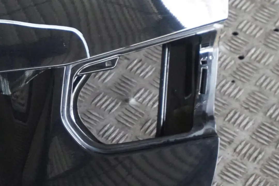 Boot Trunk Lid Tailgate Schwarz 2 Black - 668 to BMW 3 Series F30 F80 M3 Rear with Part number 7288757 BMW 3 Series F30 F80 M3 Rear Boot Trunk Lid Tailgate Schwarz 2 Black - 668 - SKU 7288757-SCH - Part number 7288757