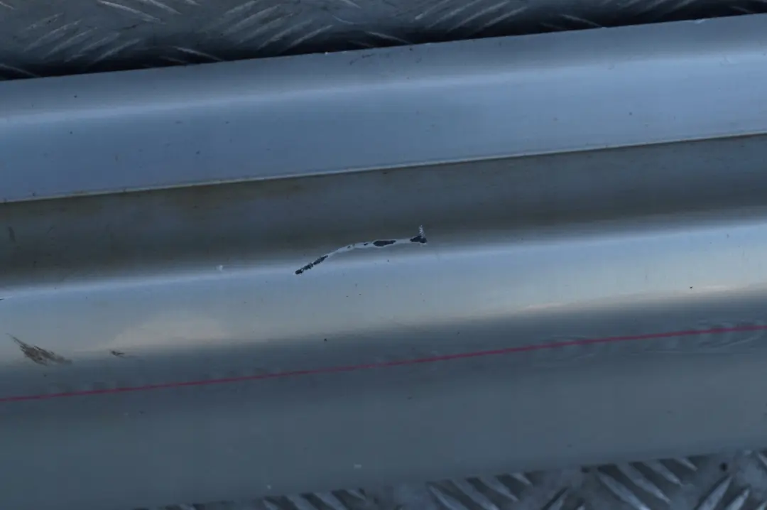 Left N/S Side Door Sill Cover Skirt Titansilber Titan Silver to BMW X5 Series E53 with Part number 8408705 BMW X5 Series E53 Left N/S Side Door Sill Cover Skirt Titansilber Titan Silver - SKU 8408705-TS - Part number 8408705