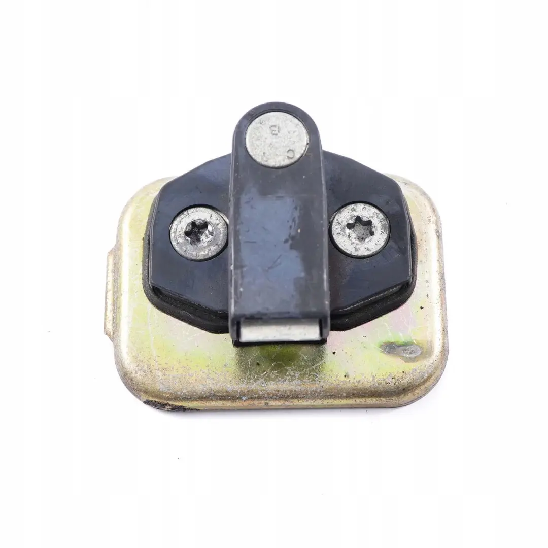 Cuneo Chiusura Porta Posteriore per BMW E36 con numero di parte 8122299 BMW E36 Cuneo Chiusura Porta Posteriore - SKU 8122299 - Numero di parte 8122299