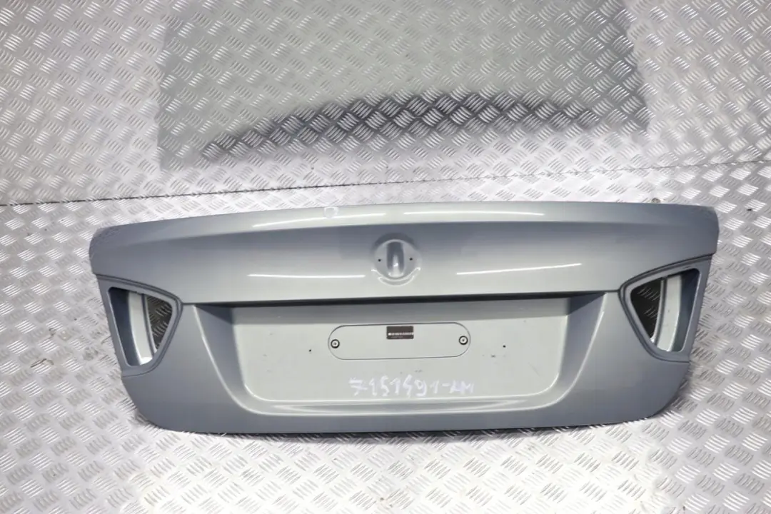 BMW E90 Klapa tylna tył bagażnika Arktis - SKU 7151491-AM - Numer Części 41627151491
