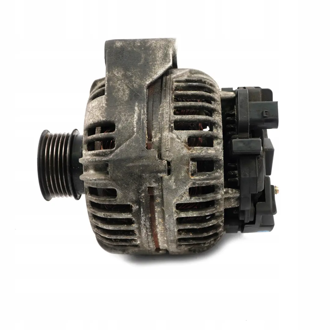Mercedes-Benz W203 M111 C 200 230 K Bosch Generator Alternator für mit Teilenummer A0111547202 Mercedes-Benz W203 M111 C 200 230 K Bosch Generator Alternator - SKU A0111547202 - Teilenummer A0111547202