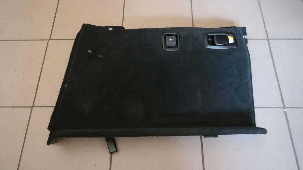 Boot Trunk Trim Side Panel Right O/S Luggage Black to BMW 5 Series F11 with Part number 9200530 BMW 5 Series F11 Boot Trunk Trim Side Panel Right O/S Luggage Black - SKU 9200530 - Part number 9200530