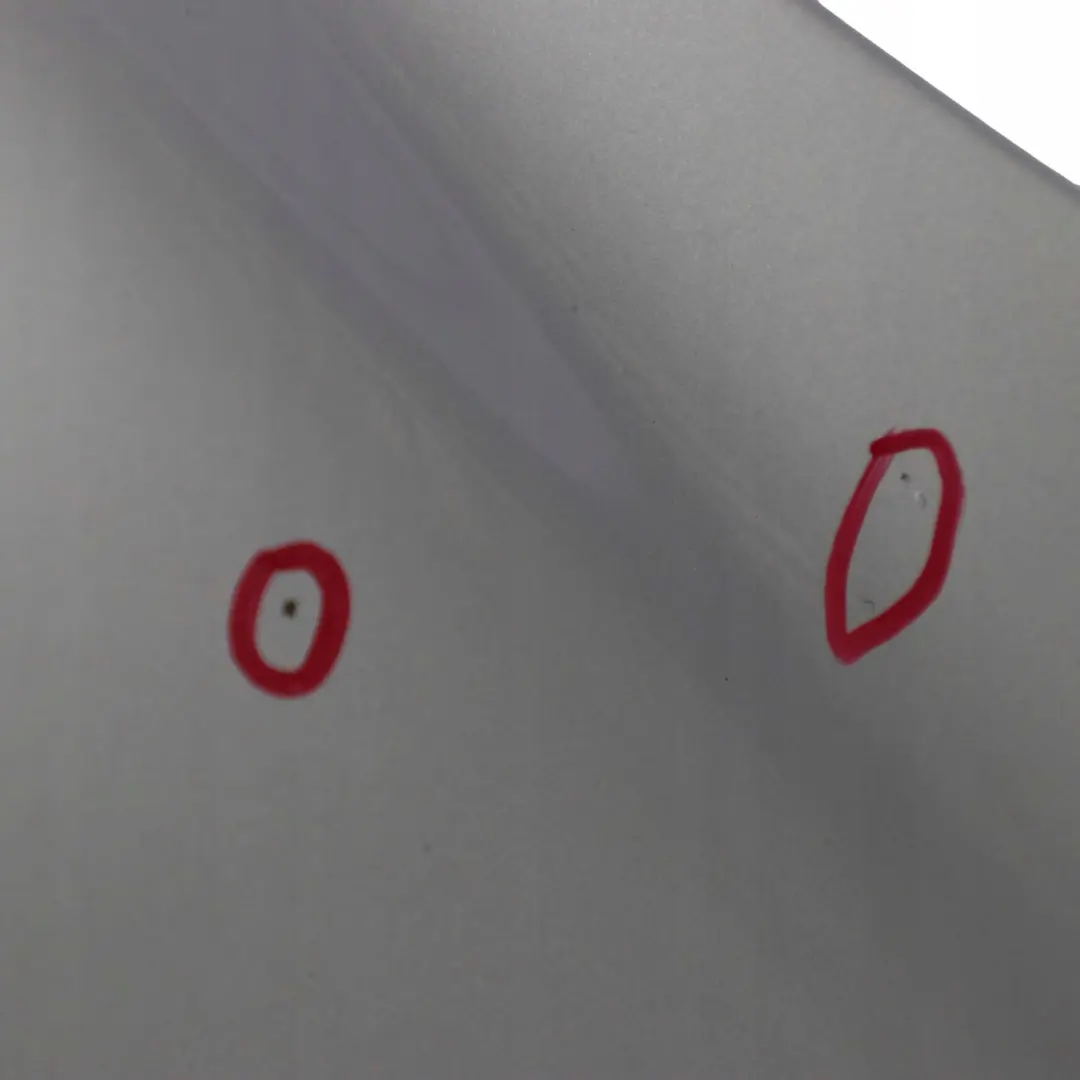 Benz a Class W168 Cofano Lembo Anteriore Polar Argento Metallizzato 761 per Mercedes con numero di parte A1688800657 Mercedes Benz a Class W168 Cofano Lembo Anteriore Polar Argento Metallizzato 761 - SKU A1688800657-PLS - Numero di parte A1688800657