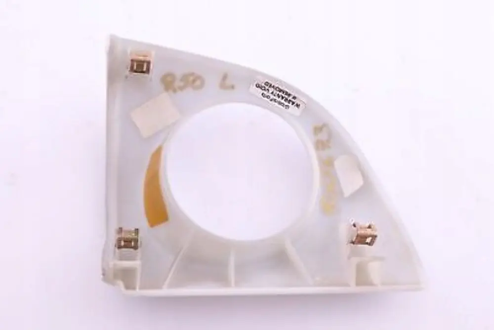 Decoracion Salpicadero Panel Cubierta Blanco Plata Izquierda para Mini One R50 con número de pieza 7055673 Mini One R50 Decoracion Salpicadero Panel Cubierta Blanco Plata Izquierda - SKU 7055673 - Número de pieza 7055673