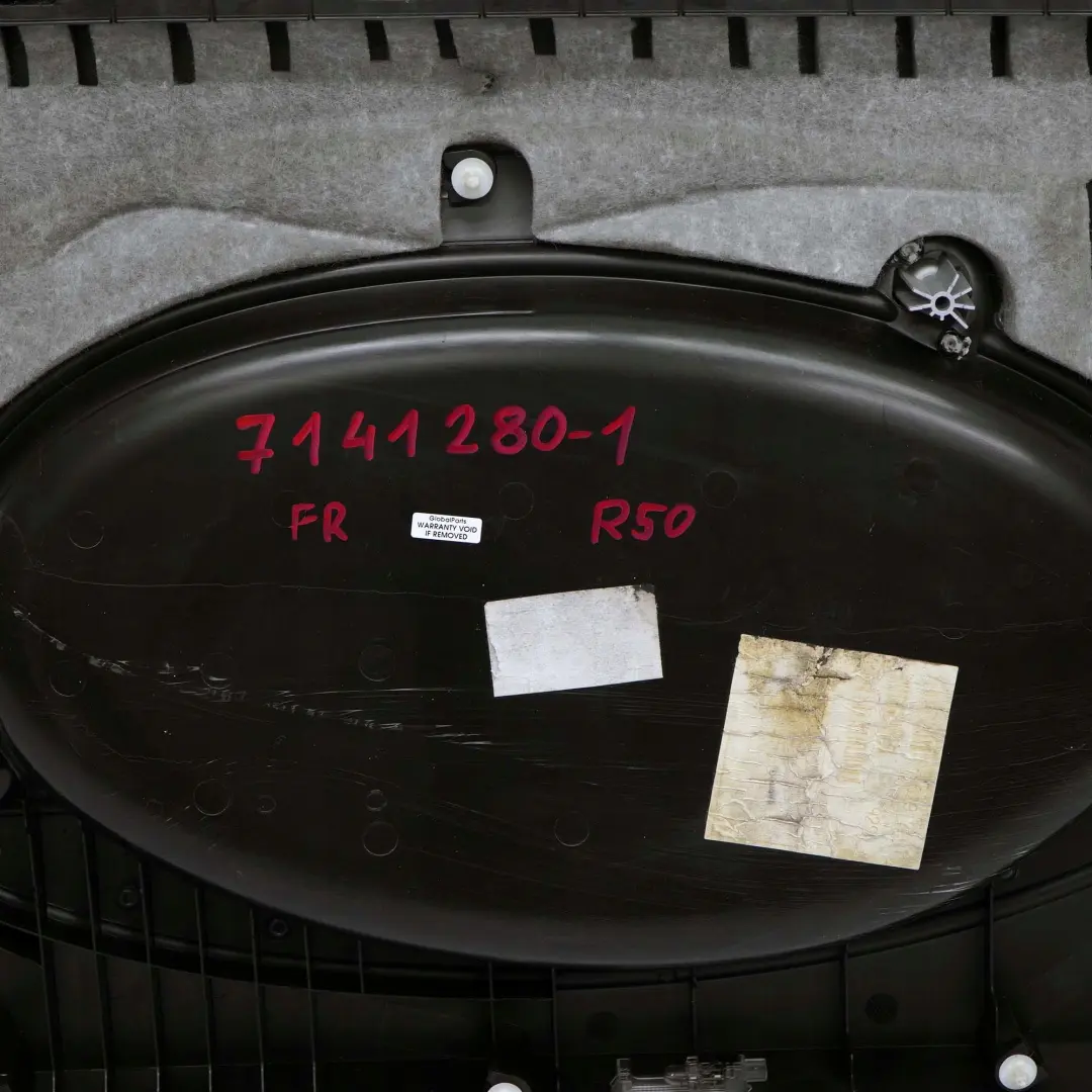 Boczek drzwi Alloy Patina Harman do MINI R50 R53 o numerze 7141280 MINI R50 R53 Boczek drzwi Alloy Patina Harman - SKU 7141280-1 - Numer Części 7141280