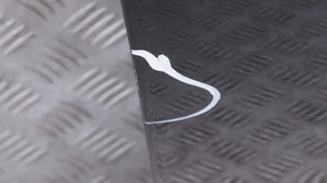 Beifahrer Tür vorne rechts Black Sapphire Metallic 475 für BMW 1 er E87 LCI mit Teilenummer 7191012 BMW 1 er E87 LCI Beifahrer Tür vorne rechts Black Sapphire Metallic 475 - SKU 7191012-BS31 - Teilenummer 7191012