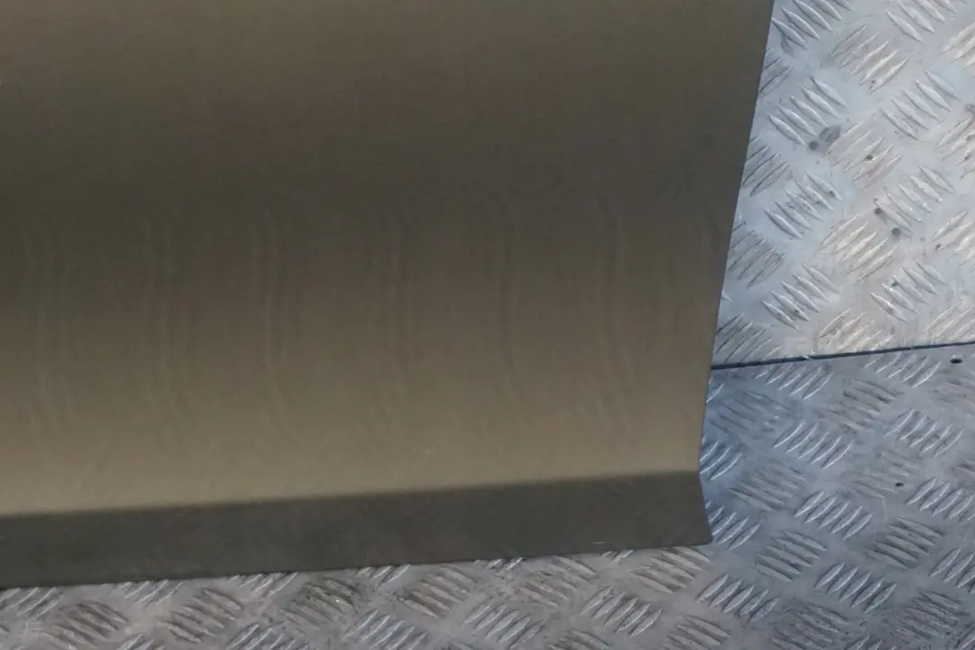 Cote Conducteur Porte avant Gauche Sonora Metallique - A23 pour BMW E87 LCI à propos du numéro de pièce 7191011 BMW E87 LCI Cote Conducteur Porte avant Gauche Sonora Metallique - A23 - SKU 7191011-SON - Numéro de pièce 7191011