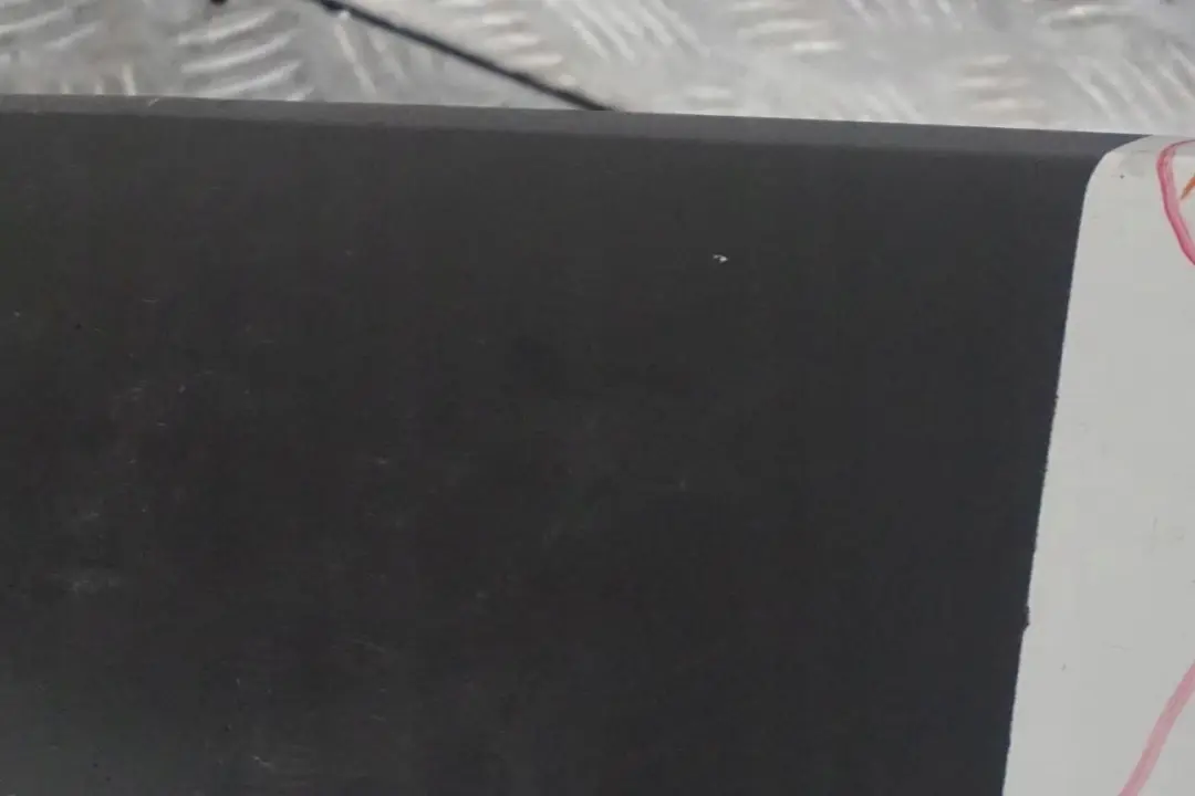 Seitenwand Vorne Links Kotflügel Titansilber Titan Silber - 354 für BMW 6 E63 E64 mit Teilenummer 2155901 BMW 6 E63 E64 Seitenwand Vorne Links Kotflügel Titansilber Titan Silber - 354 - SKU 2155901-TS - Teilenummer 2155901