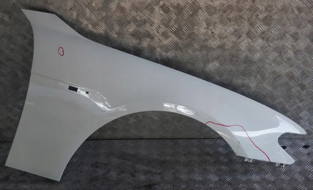 BMW E65 E66 Pannello Laterale Anteriore Destro Parafango Bianco Alpino - 300 - SKU 7061662-AW - Numero di parte 7061662