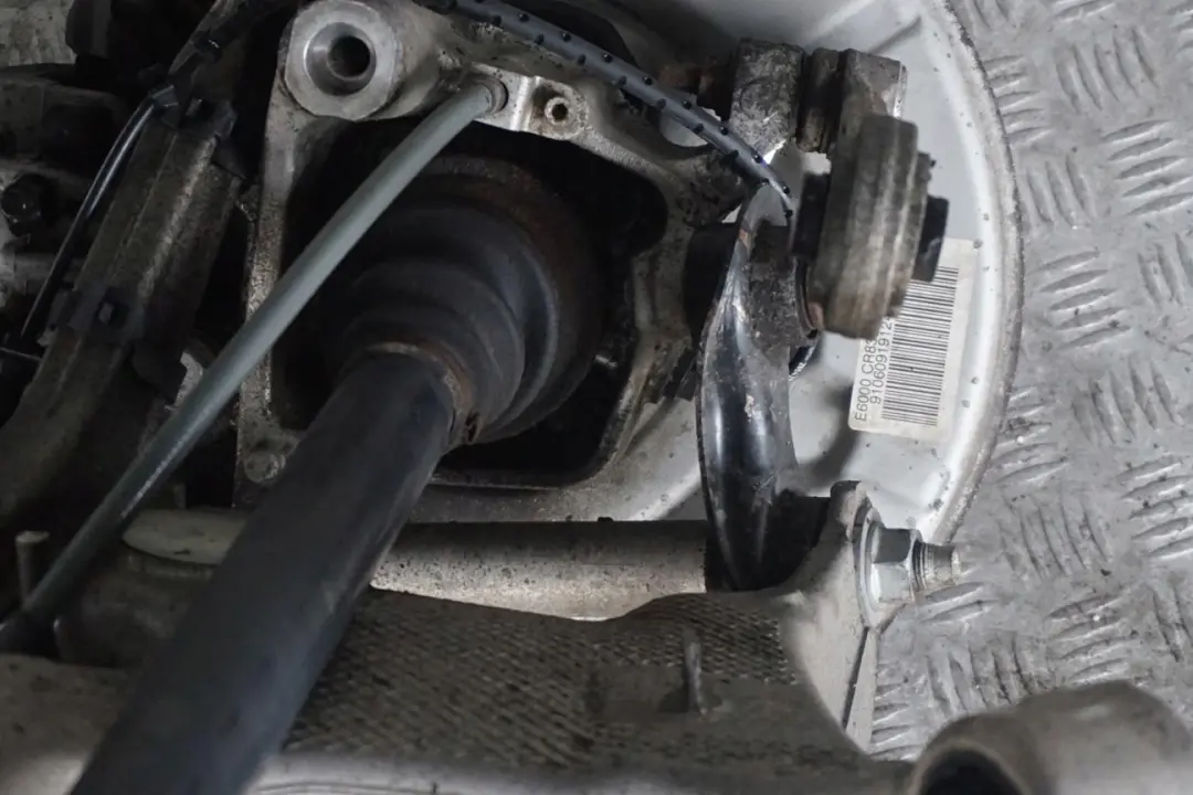 BMW 5 E60 530d M57N2 231PS Radträger Hinten Links Schwenklager - SKU 6770905-14 - Teilenummer 6770905