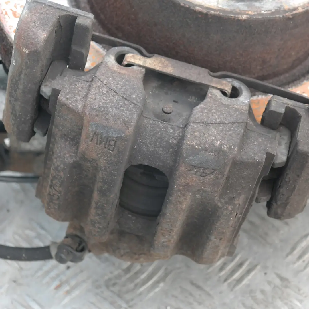 N46 150PS Set Molla Sospensioni Cuscinetto Perno Anteriore Destro per BMW E87 120i con numero di parte 6768916 BMW E87 120i N46 150PS Set Molla Sospensioni Cuscinetto Perno Anteriore Destro - SKU 6768916-3 - Numero di parte 6768916