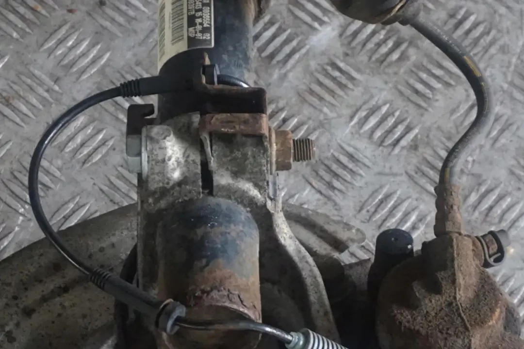 N46 Amortyzator zwrotnica prawa SPORT do BMW E90 318i o numerze 8036554 BMW E90 318i N46 Amortyzator zwrotnica prawa SPORT - SKU 8036554-3 - Numer Części 8036554