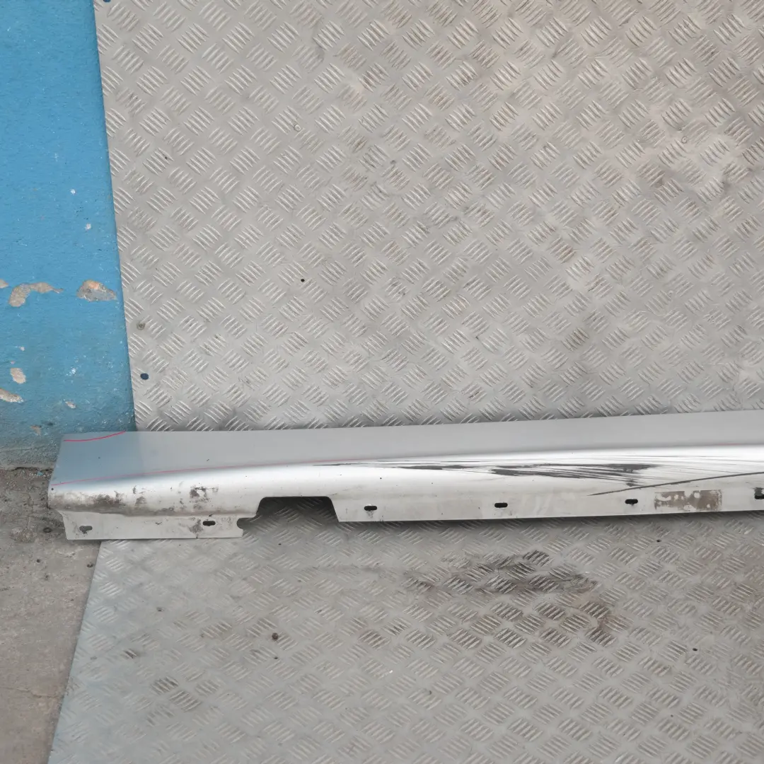 BMW E87 Listello Portiera Apertura Gonna SX Argento-Titanio Sliber Metallo - SKU 0032949-TS17 - Numero di parte 32949