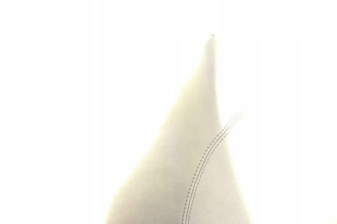 Boczek kanapy prawy tył tylny lemon do BMW E87 o numerze 9170822 BMW E87 Boczek kanapy prawy tył tylny lemon - SKU 9170822 - Numer Części 9170822