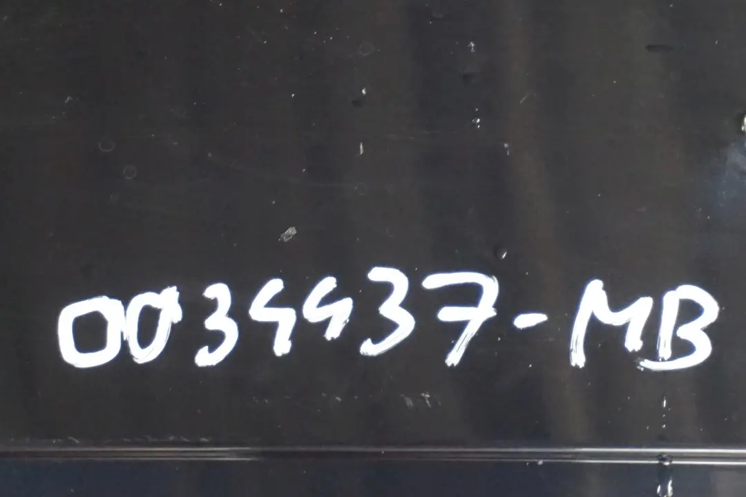 Zderzak tylny tył monacoblau do BMW Z4 E85 o numerze 0034437 BMW Z4 E85 Zderzak tylny tył monacoblau - SKU 0034437-MB - Numer Części 0034437