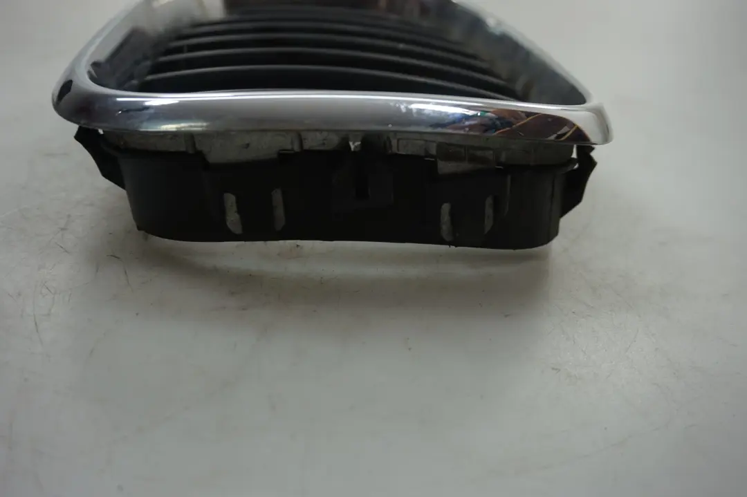 Genuine X5 Series E53 Front Right Titan Grille O/S Chrome to BMW with Part number 8402646 BMW Genuine X5 Series E53 Front Right Titan Grille O/S Chrome - SKU 8247674 - Part number 8402646