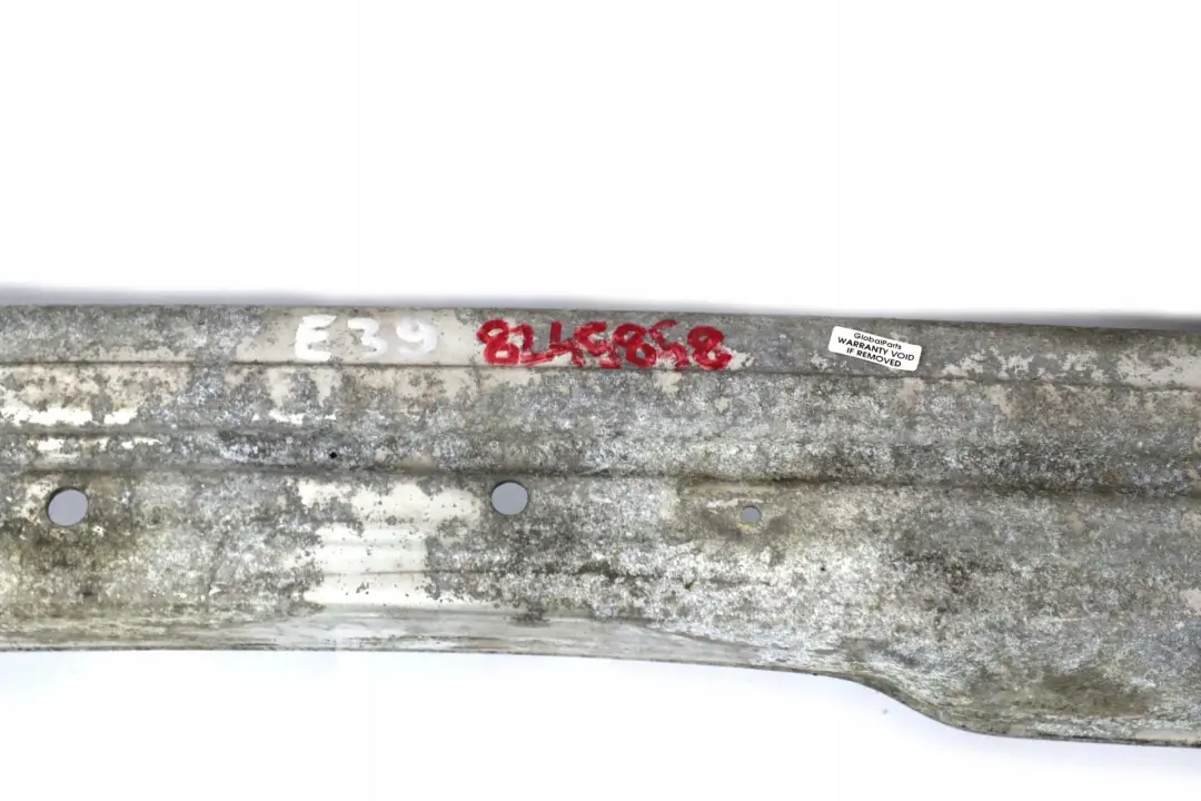 Wzmocnienie belka zderzaka przód do BMW E39 o numerze 8245858 BMW E39 Wzmocnienie belka zderzaka przód - SKU 8245858 - Numer Części 8245858