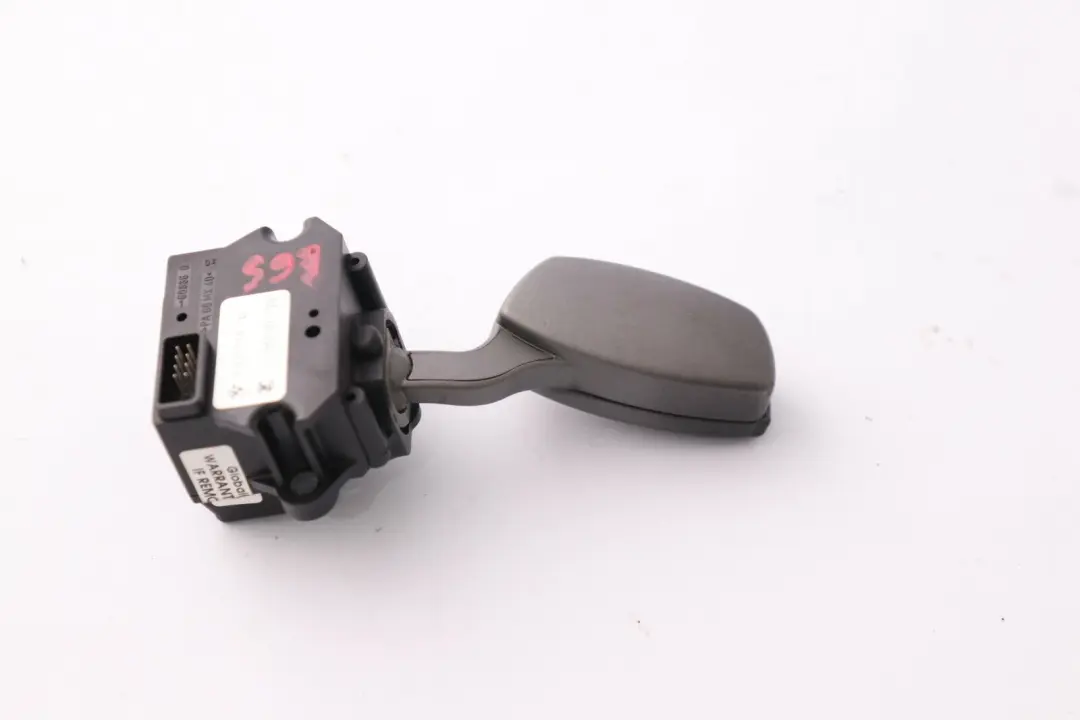 Interruttore Blink-Abblend-Fernlicht 6131 per BMW E65 E66 con numero di parte 6911516 BMW E65 E66 Interruttore Blink-Abblend-Fernlicht 6131 - SKU 6911516 - Numero di parte 6911516