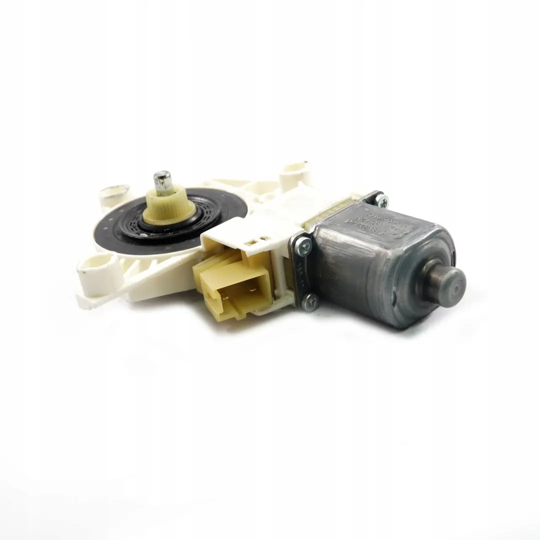 Mercedes-Benz C E W204 W212 Motor elevalunas delantero izquierdo para con número de pieza A2048200142 Mercedes-Benz C E W204 W212 Motor elevalunas delantero izquierdo - SKU A2048200142 - Número de pieza A2048200142