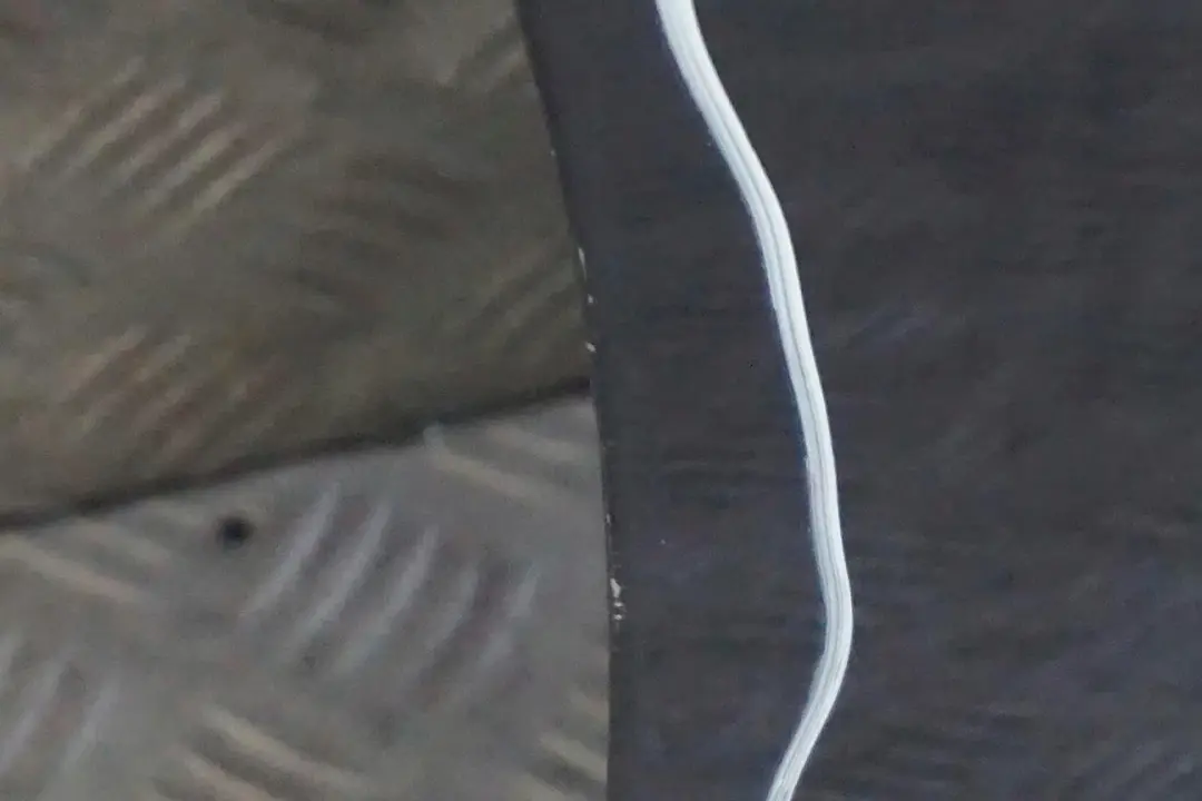 Puerta Delantera Derecha Monacoblau Monaco Azul Metalizado - A35 para BMW E60 E61 1 con número de pieza 7202340 BMW E60 E61 1 Puerta Delantera Derecha Monacoblau Monaco Azul Metalizado - A35 - SKU 7202340-MB1 - Número de pieza 7202340