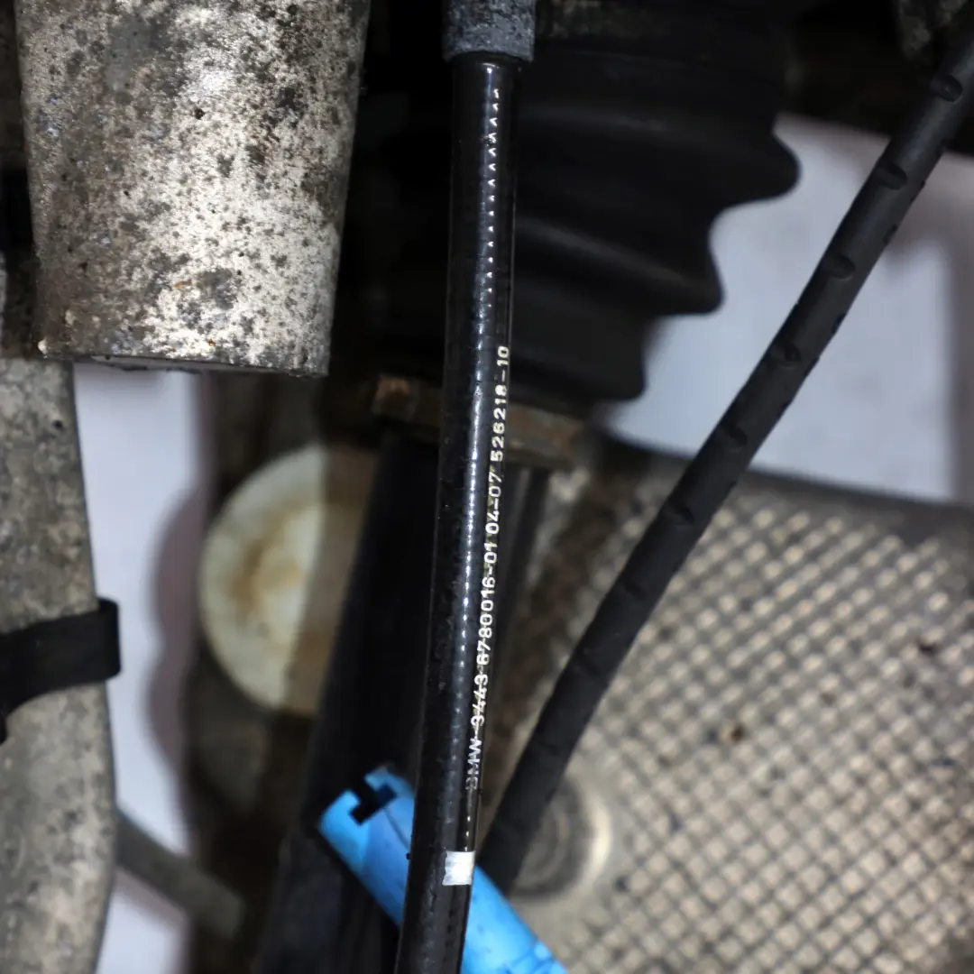 BMW E65 740i N62N Trasero Izquierdo N/S Suspensión Muelle Strut Freno Disco - SKU 6763119-2 - Número de pieza 6763119
