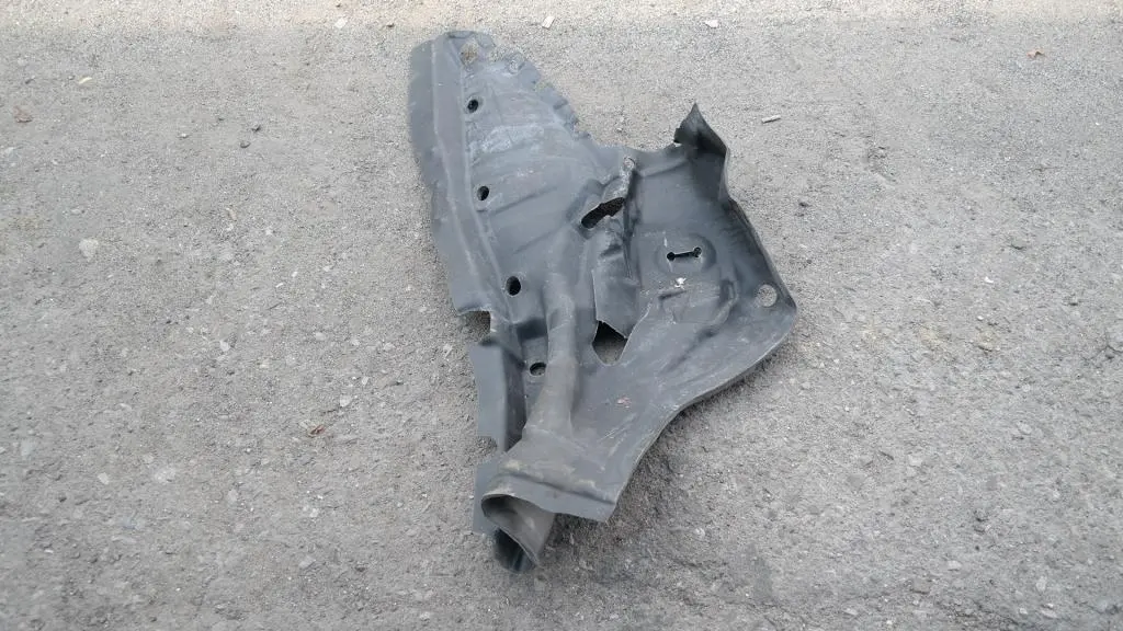 BMW 5 F11 F11N LCI Insonorisation Timonerie Arriere Droite - SKU 9162748 - Numéro de pièce 51489162748