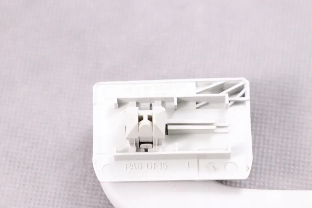 Poignee de maintien arriere gauche droite N/ toit pour Mercedes W169 W245 à propos du numéro de pièce A1698100251 Mercedes W169 W245 Poignee de maintien arriere gauche droite N/ toit - SKU A1698100251 - Numéro de pièce A1698100251