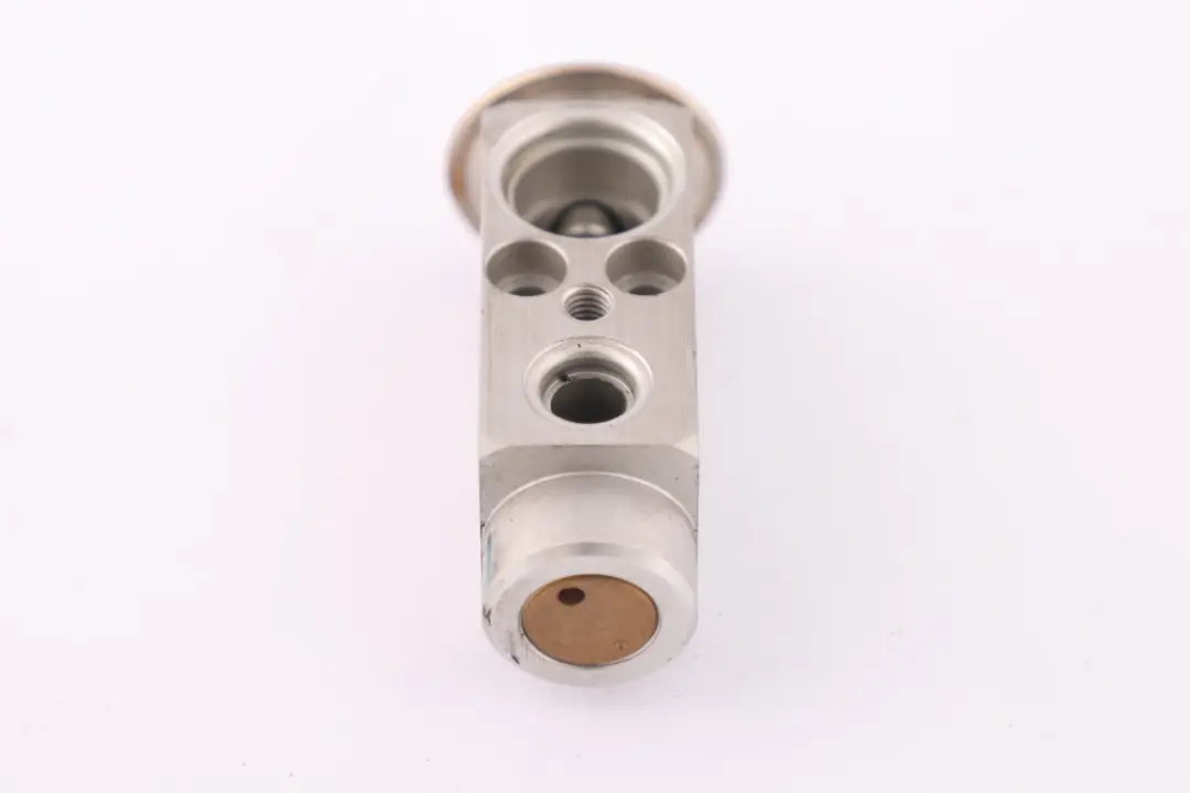 Valvola Espansione Evaporatore Condizionata per Mini Cooper R50 R52 R53 con numero di parte 6924984 Mini Cooper R50 R52 R53 Valvola Espansione Evaporatore Condizionata - SKU 6924984 - Numero di parte 6924984