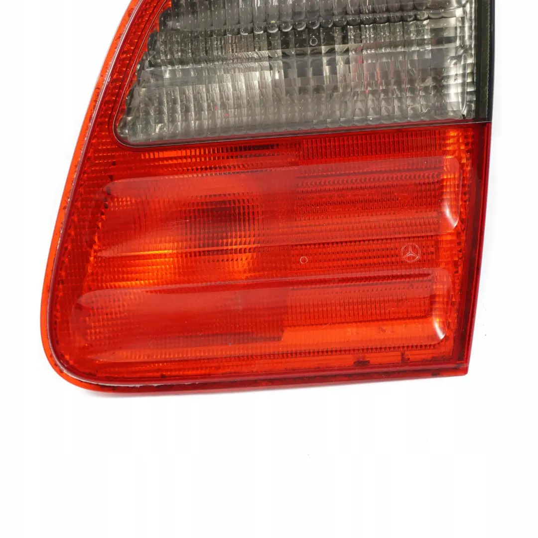  Mercedes-Benz W210 Familiare Portellone Posteriore Dx Lato Lampada - SKU A2108207664 - Numero di parte A2108207664