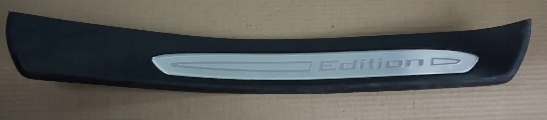 Right Entrance Kick Door Sill Cover Trim Strip O/S to BMW E60 E61 LCI Rear with Part number 7172292 BMW E60 E61 LCI Rear Right Entrance Kick Door Sill Cover Trim Strip O/S - SKU 7172292 - Part number 7172292