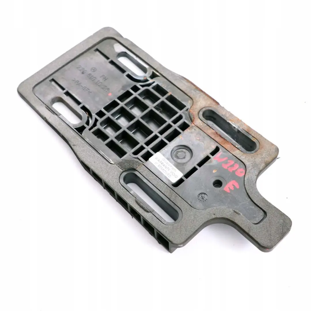 Mercedes-Benz S W220 Pare-Chocs Support Plaque A220610102 pour à propos du numéro de pièce A2206101026 Mercedes-Benz S W220 Pare-Chocs Support Plaque A220610102 - SKU A2206101026 - Numéro de pièce A2206101026