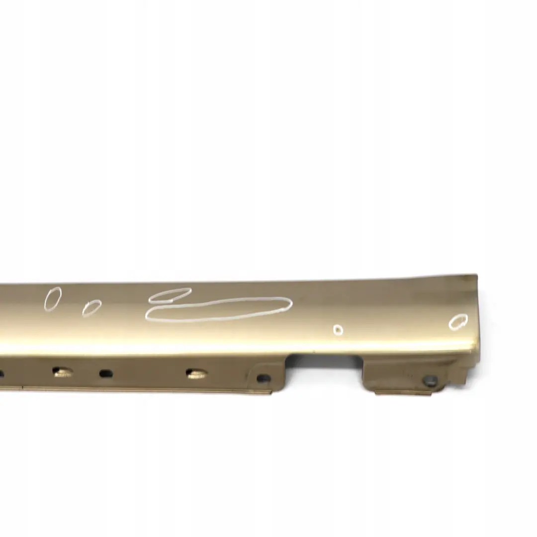 Mercedes-Benz W203 Listello Portiera Apertura Gonna SX Brillante Argento per con numero di parte A2036980154 Mercedes-Benz W203 Listello Portiera Apertura Gonna SX Brillante Argento - SKU A2036980154-BS - Numero di parte A2036980154