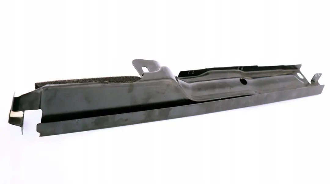 BMW Mini R52 Cabrio Rear Left N/S Electric Window Connection Angle - SKU 7111019 - Part number 7111019