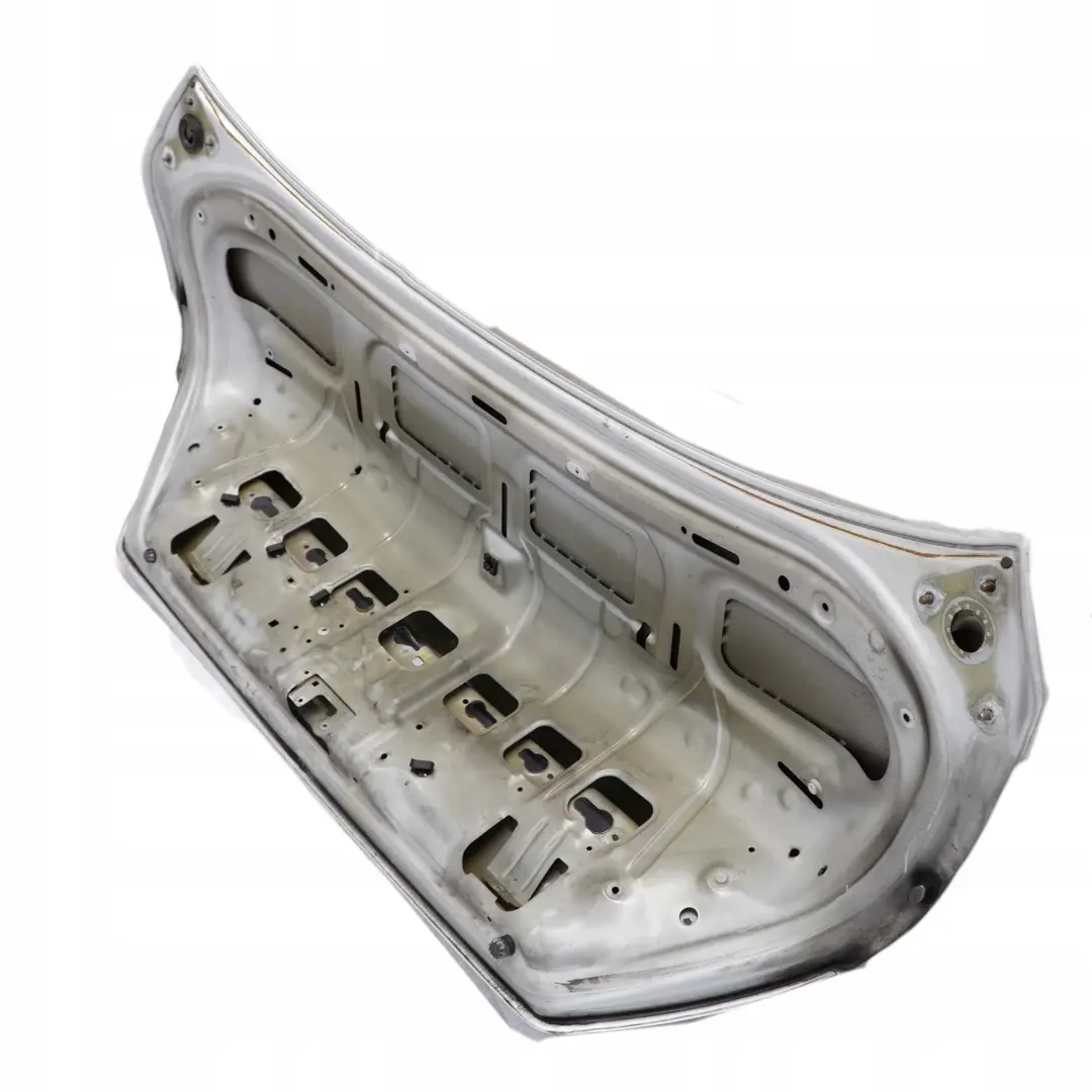 Trunk Lid Boot Tailgate Titansilber Silver Metallic - 354 to BMW 7 E65 E66 E67 with Part number 7049252 BMW 7 E65 E66 E67 Trunk Lid Boot Tailgate Titansilber Silver Metallic - 354 - SKU 7049252-TS - Part number 7049252