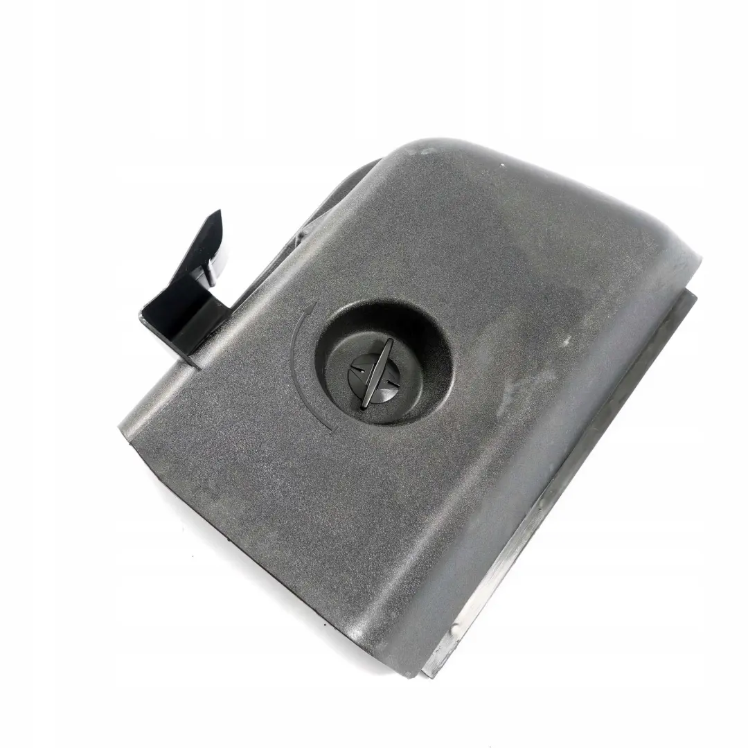 BMW 3 E36 Berline Droite Feu Arriere Tronc Couvrir Iris - SKU 8122478 - Numéro de pièce 8122478