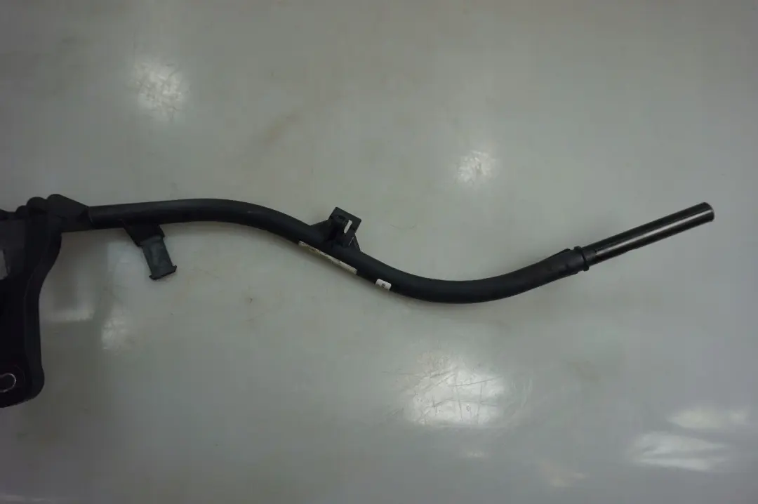 BMW E60 Przewód Wąż Chłodnicy Wody - SKU 6923944 - Numer Części 64216923944
