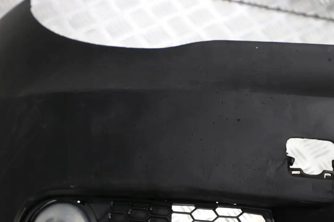 Zderzak przedni przód M-PAKIET do BMW E82 E88 o numerze 0036219 BMW E82 E88 Zderzak przedni przód M-PAKIET - SKU 0036219-LMB - Numer Części 0036219