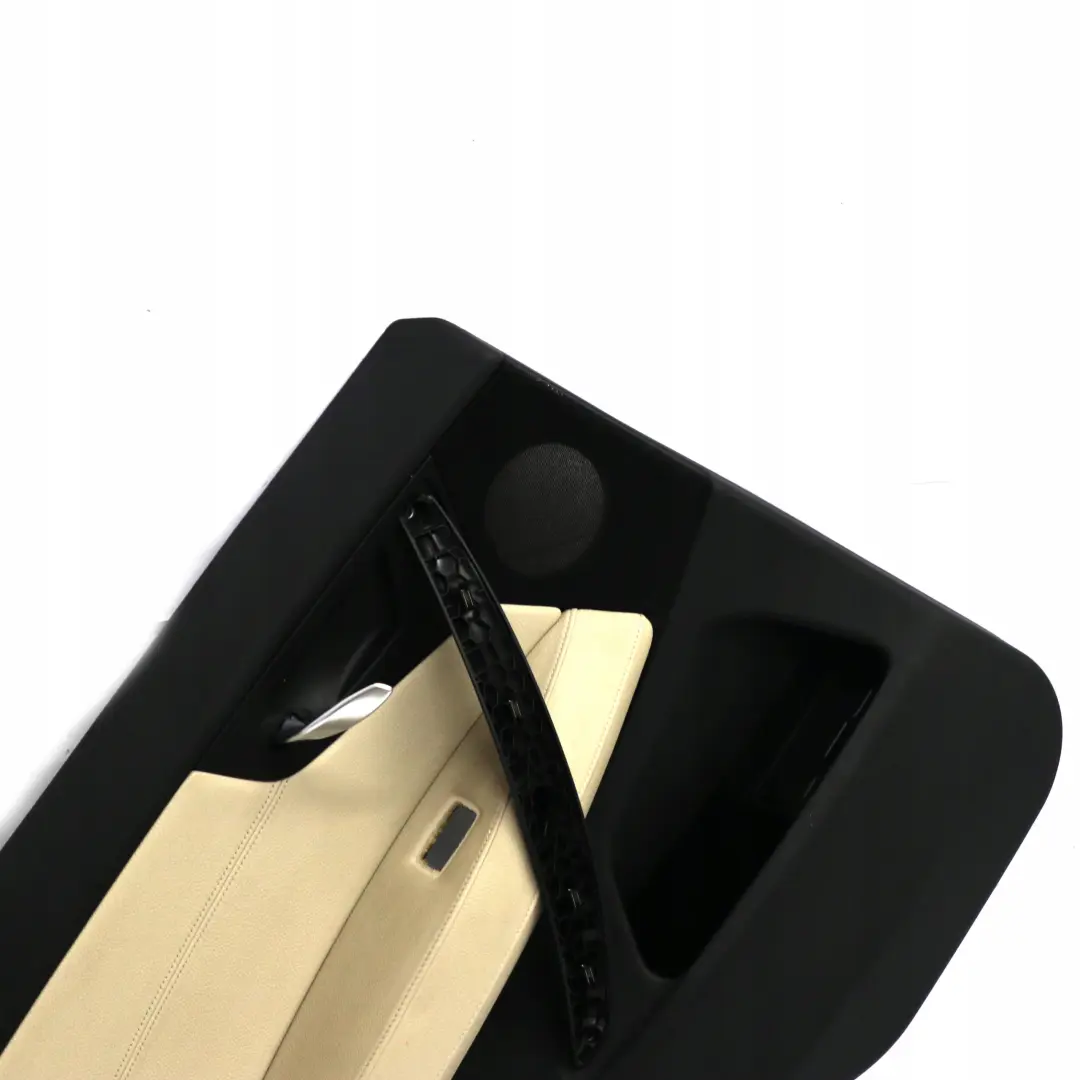 Posteriore Sinistra Fodera Carta Porta Pelle Nevada Oyster per BMW X3 E83 LCI con numero di parte 3453429 BMW X3 E83 LCI Posteriore Sinistra Fodera Carta Porta Pelle Nevada Oyster - SKU 3453429 - Numero di parte 3453429