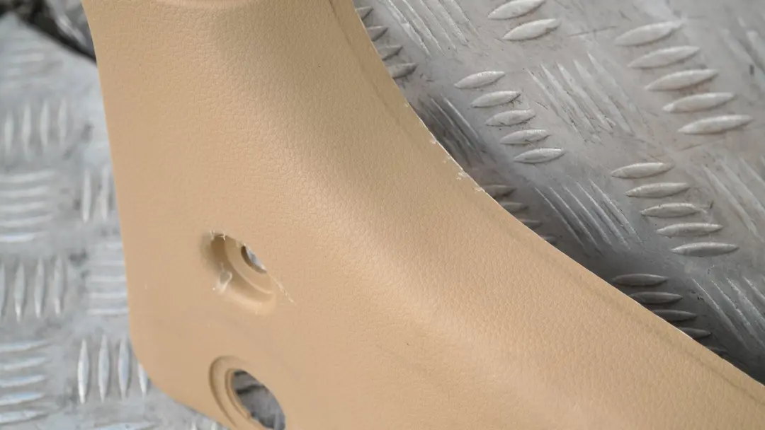 BMW Mini R57 Cabrio Seitenverkleidung unten vorne links TUSCAN BEIGE 2758181 - SKU 9133681 - Teilenummer 9133681