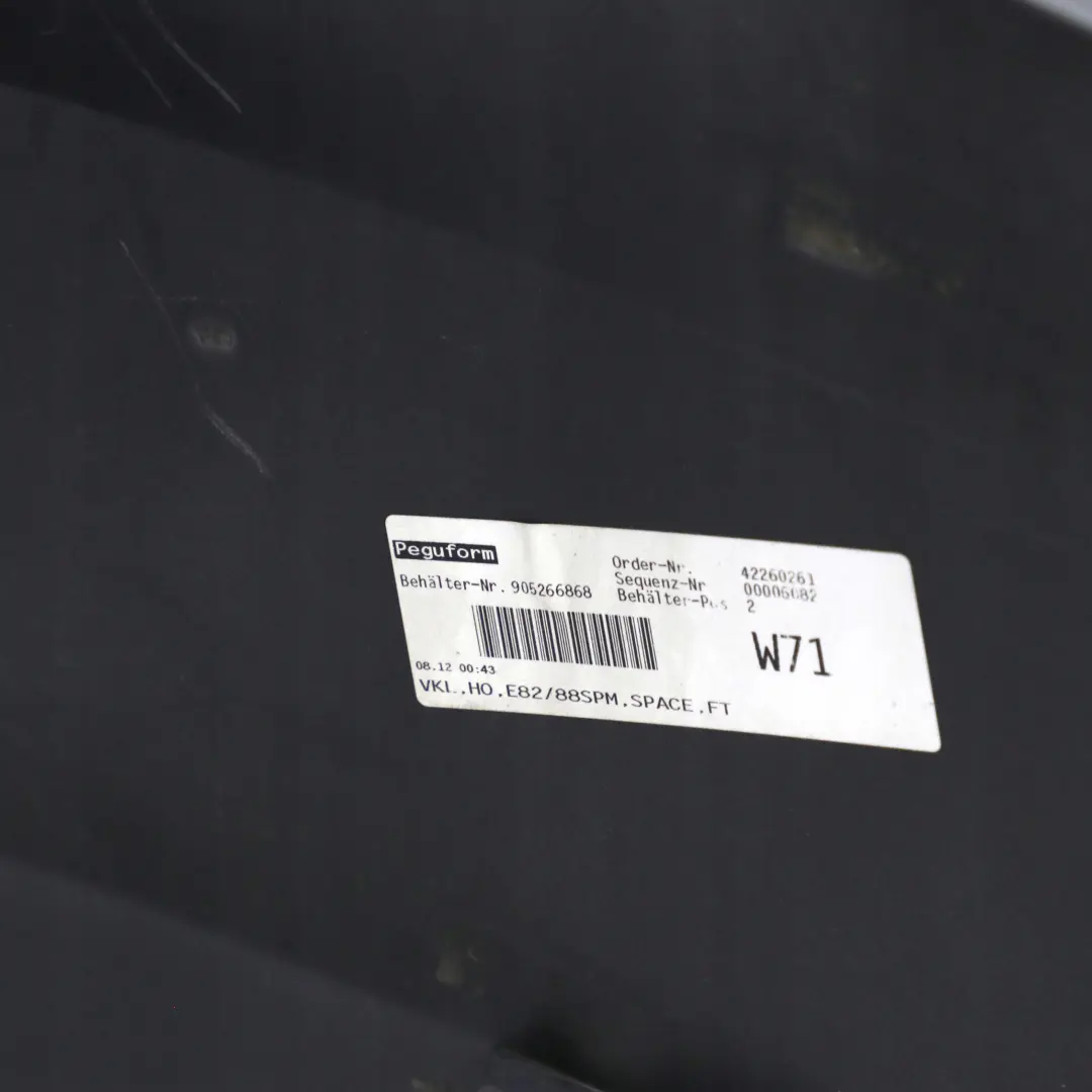 Stossfänger Hinten PDC Spacegrau Space Grau - A52 für BMW 1 E82 E88 M Sport mit Teilenummer 0036311 BMW 1 E82 E88 M Sport Stossfänger Hinten PDC Spacegrau Space Grau - A52 - SKU 0036311-SCG2 - Teilenummer 0036311