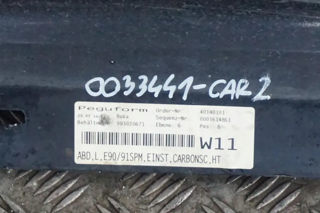 listwa nakładka na próg lewy M-Pakiet do BMW E90 o numerze 0033441 BMW E90 listwa nakładka na próg lewy M-Pakiet - SKU 0033441-CAR2 - Numer Części 0033441