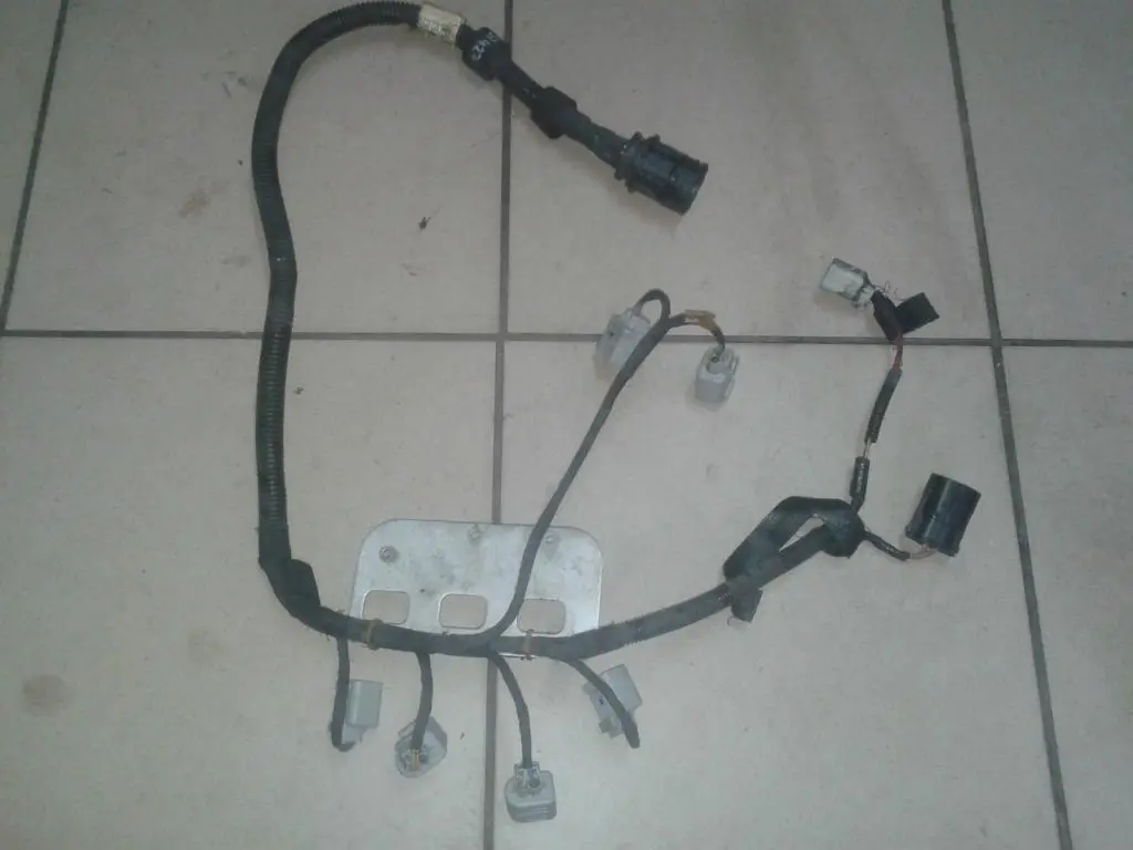 BMW E60 E61N M5 E63 E64 M6 Mazo De cables bloque De valvulas caja De cambios