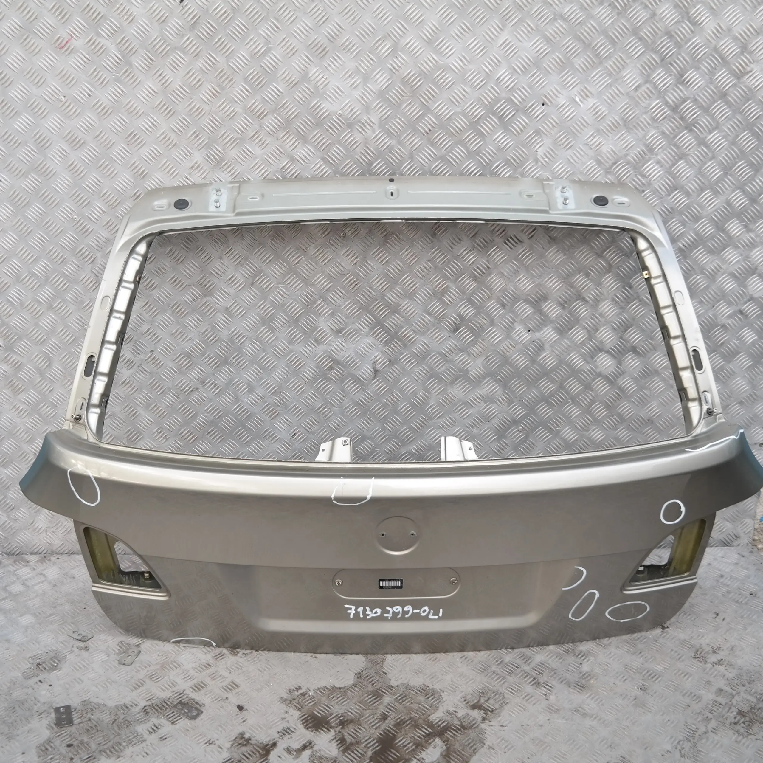Genuine BMW 5 SERIES E61 E61N Tailgate Trunk Boot Lid Olivine Green Metallic 349