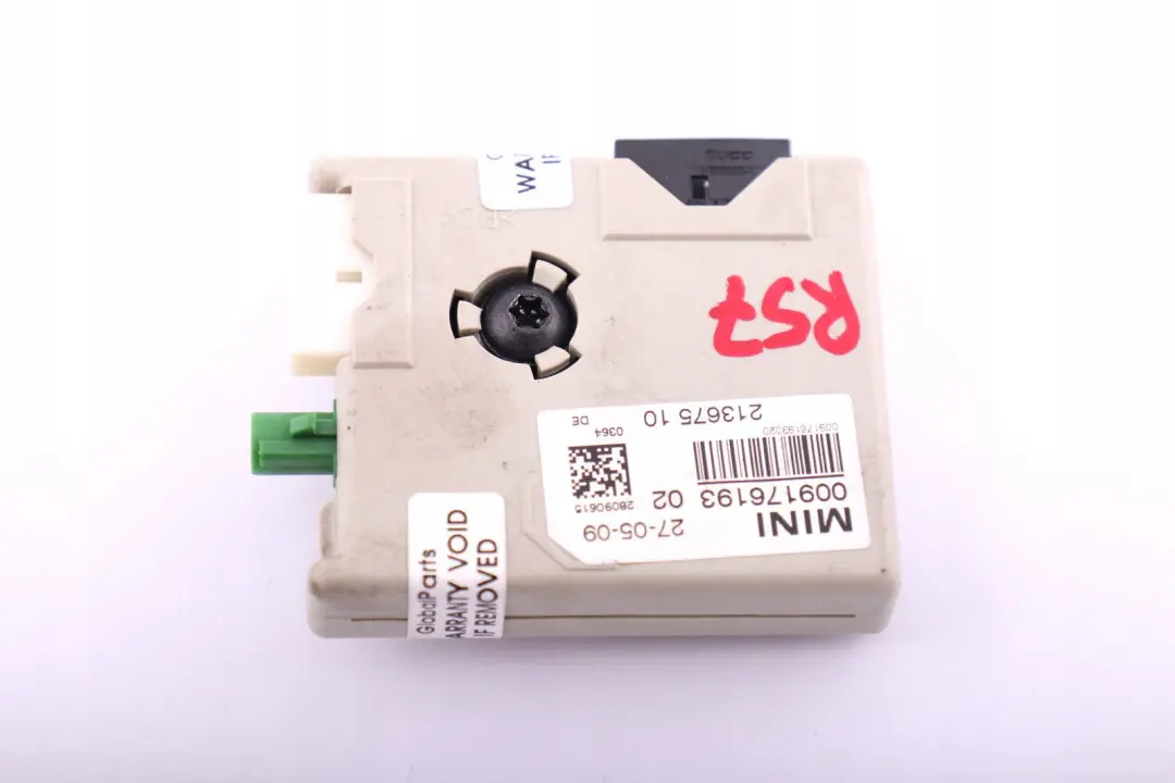 Radio Aerial Antenna Amplifier FM to Mini Cooper R57 R58 LCI with Part number 9176193 Mini Cooper R57 R58 LCI Radio Aerial Antenna Amplifier FM - SKU 9176193 - Part number 9176193