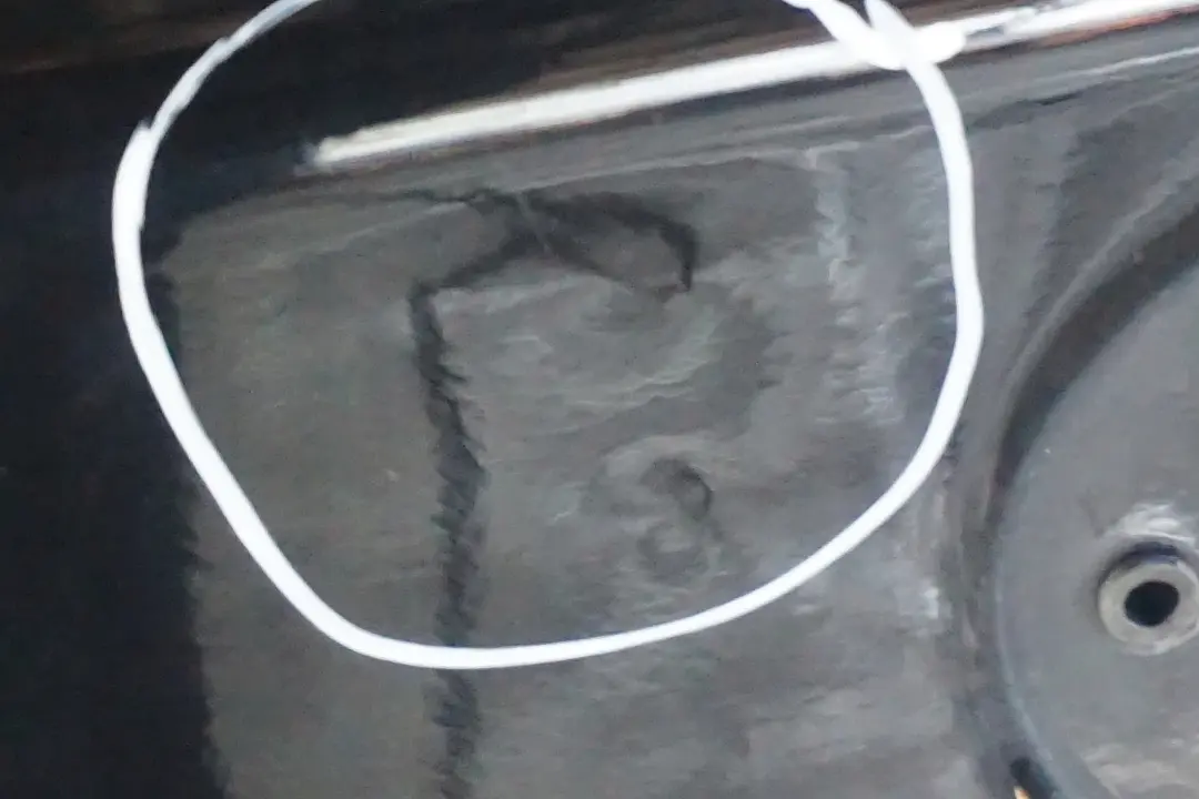 Klapa pokrywa bagażnika schwarz II do BMW 5 E60 LCI o numerze 41627168761-SCH BMW 5 E60 LCI Klapa pokrywa bagażnika schwarz II - SKU 7168761-SCH1 - Numer Części 41627168761-SCH