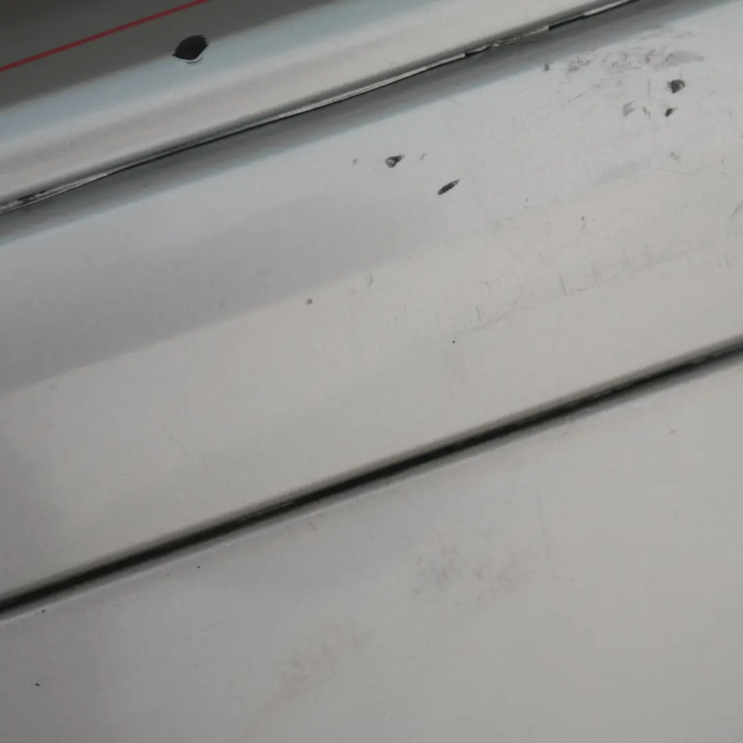 Verkleidung Stossfänger lackiert hinten PDC Titansilber 354 für BMW 1 er 2 E87 mit Teilenummer 32630 BMW 1 er 2 E87 Verkleidung Stossfänger lackiert hinten PDC Titansilber 354 - SKU 0032630-TS2 - Teilenummer 32630
