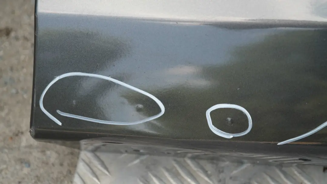 BMW 1 er E87 LCI Schwellerleiste Blende Schweller rechts Sparkling Graphite A22 - SKU 0036144-SG4 - Teilenummer 51770036144