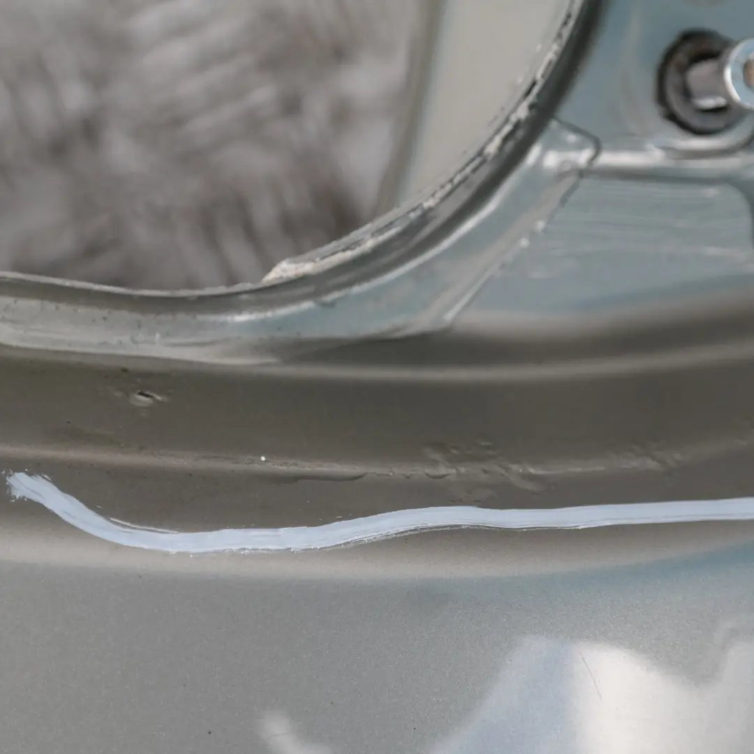 Klapa tylna tył bagażnika Olivin 349 do BMW E61 E61N o numerze 7130799 BMW E61 E61N Klapa tylna tył bagażnika Olivin 349 - SKU 7130799-OLI - Numer Części 7130799