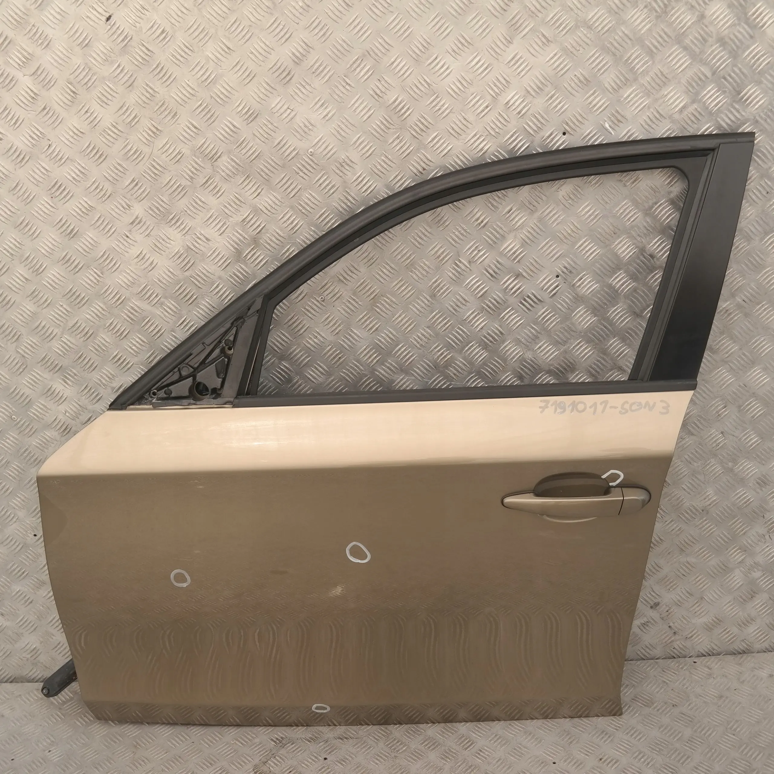 BMW 1 SERIES 3 E87 E87N Door Front Left N/S Sonora Metallic - A23