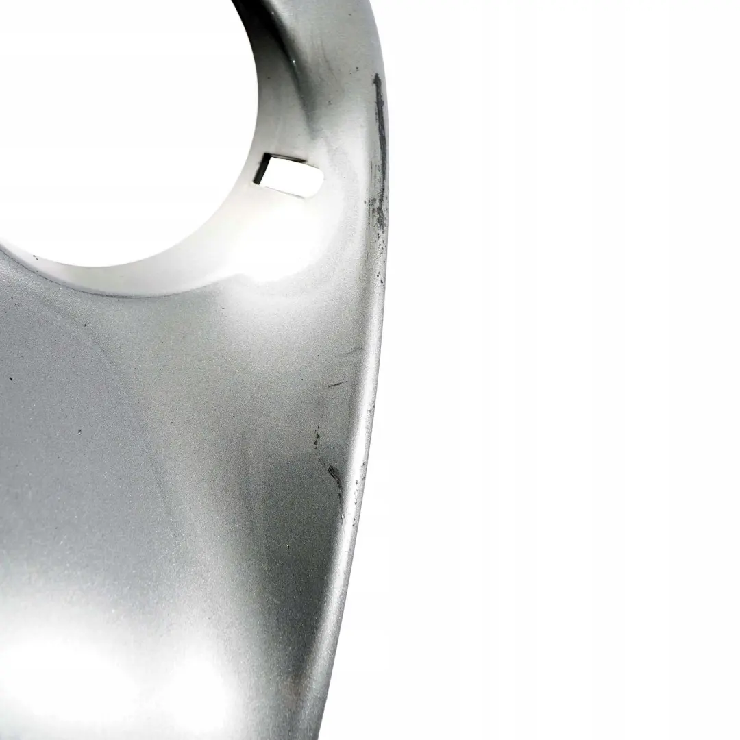 Embellecedor Parachoques Delantero Derecho Plata Oscuro 871 para Mini R55 R56 R57 con número de pieza 0430244 Mini R55 R56 R57 Embellecedor Parachoques Delantero Derecho Plata Oscuro 871 - SKU 0430244-DS2 - Número de pieza 0430244